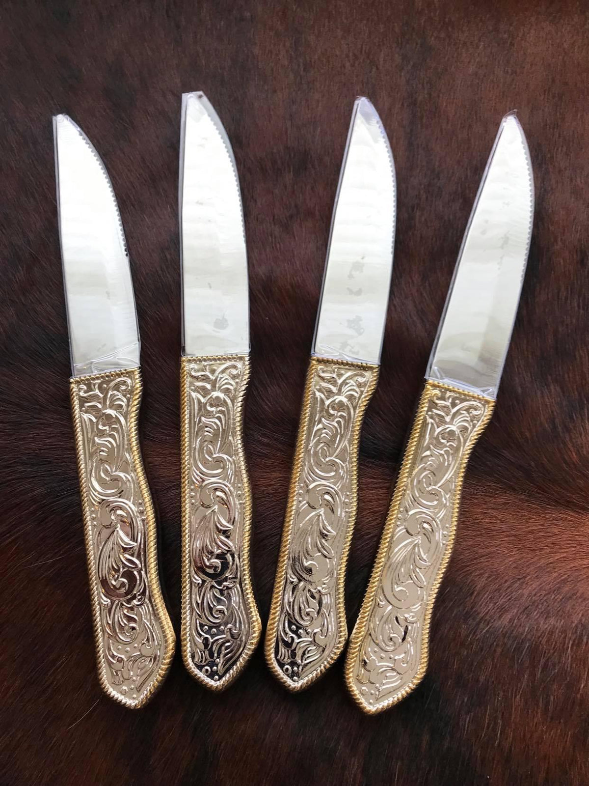 Cowboy Living Western Buckle Stainless Silverware Steak Knives (Set of 4)